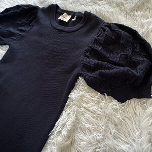 Elie Tahari Navy Knit Size L Blouse